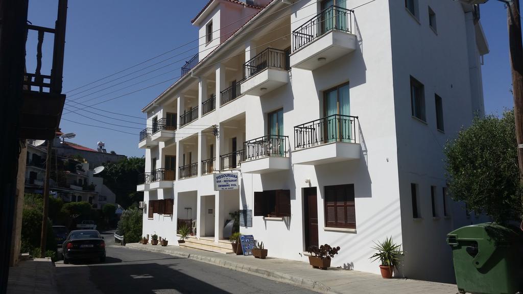 Pissouriana Hotel Apartments Ngoại thất bức ảnh